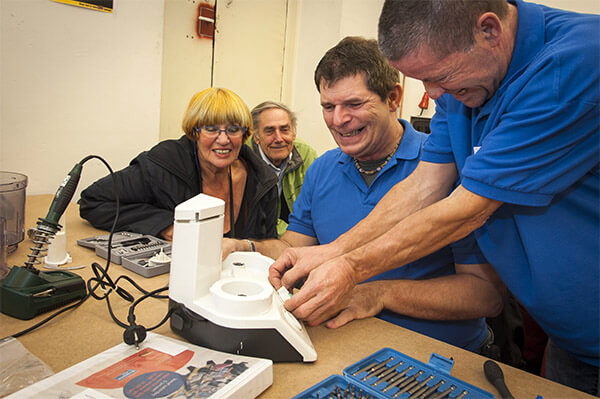 Repair with help of Repair Caf&eacute;